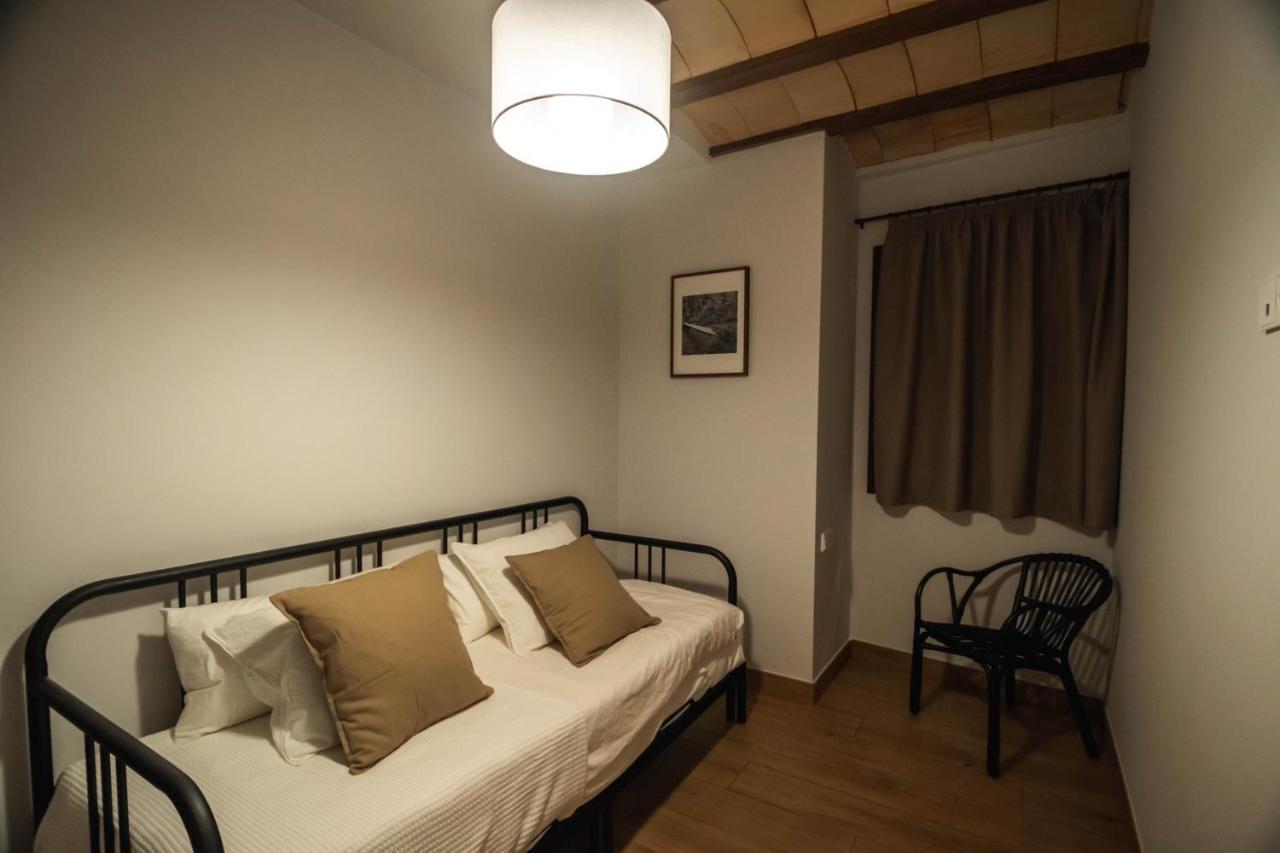 Cal Negret Rural Apartments Alos de Balaguer Bagian luar foto