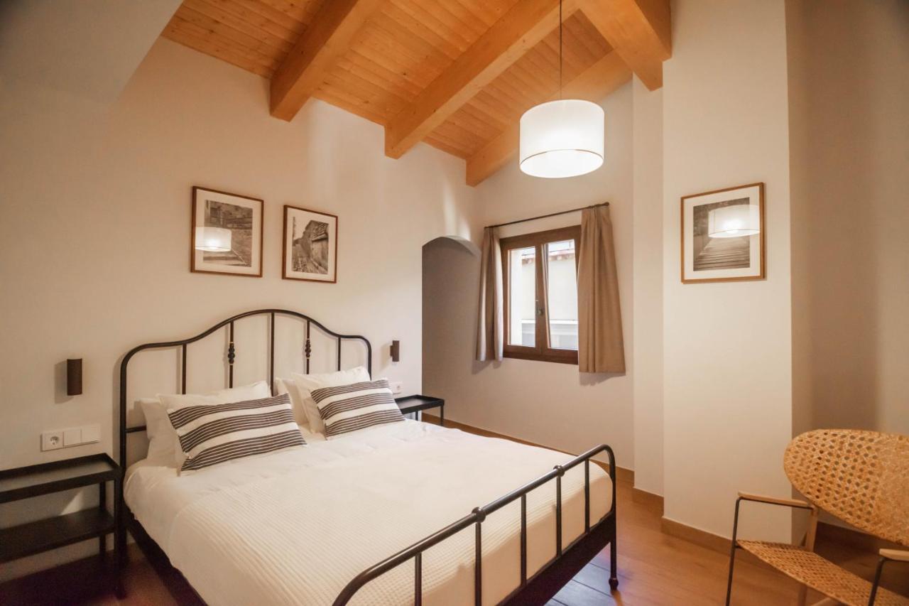 Cal Negret Rural Apartments Alos de Balaguer Bagian luar foto